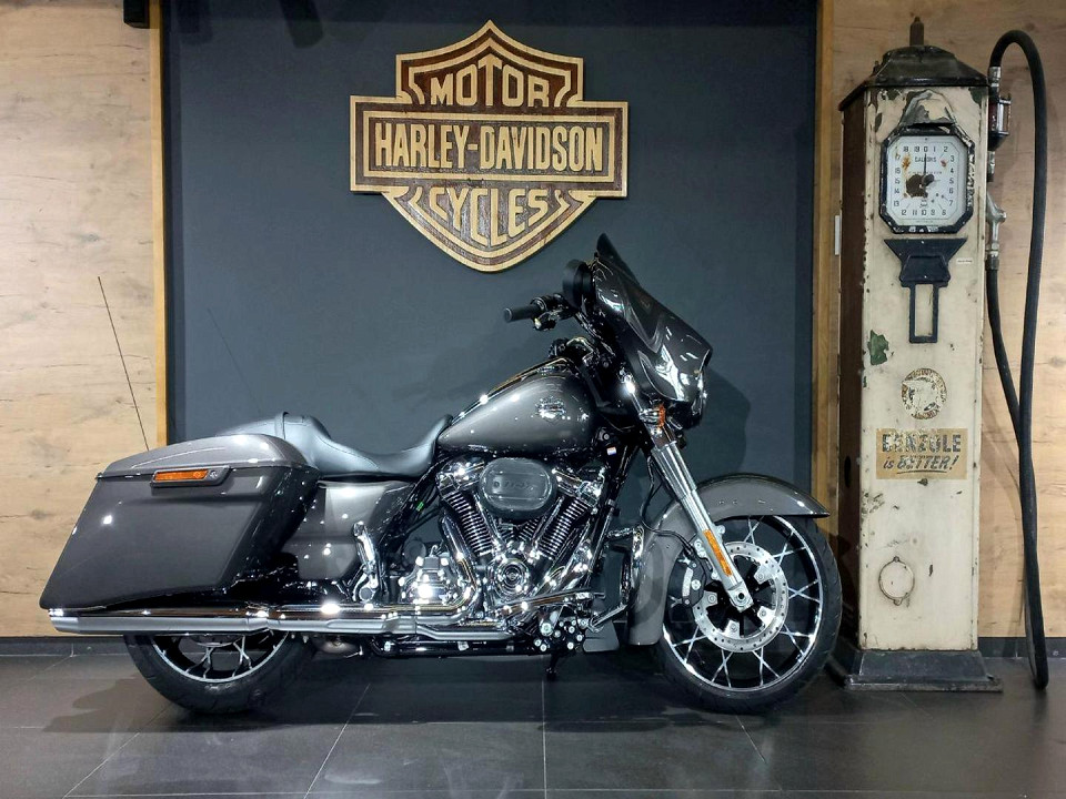 HARLEY DAVIDSON STREET GLIDE SPECIAL, image 1