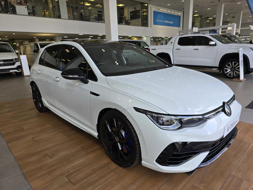 Volkswagen Golf 8 2.0 TSI R DSG, image 1