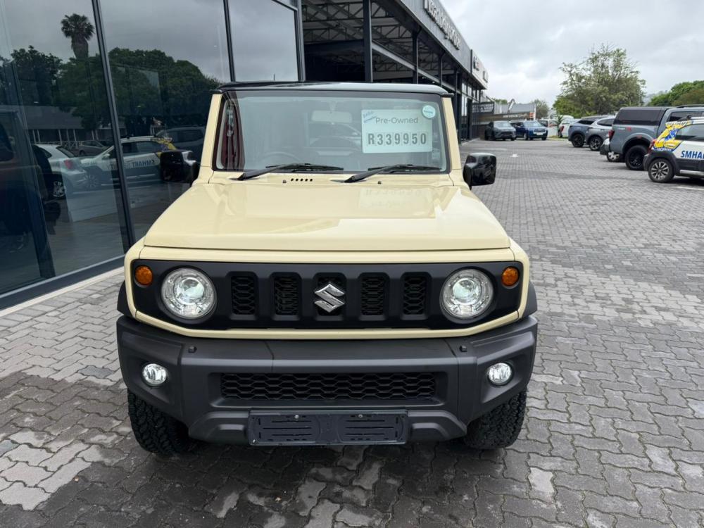 Suzuki Jimny 1.5 GLX, image 2