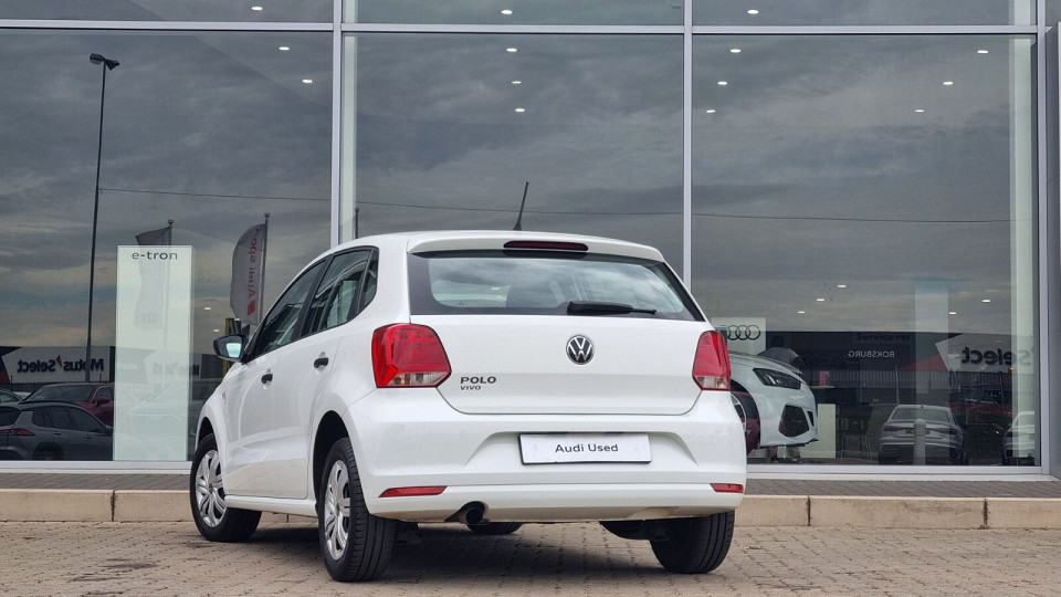 VOLKSWAGEN POLO VIVO 1.4 TRENDLINE (5DR), image 2