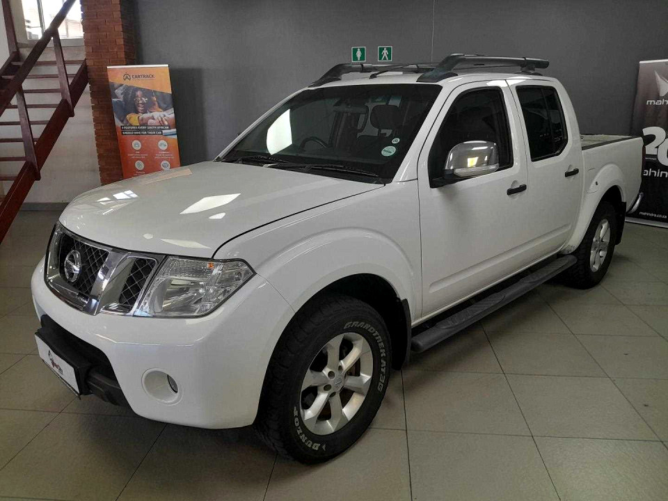 Nissan Navara 2.5dCi double cab 4x4 LE auto, image 1