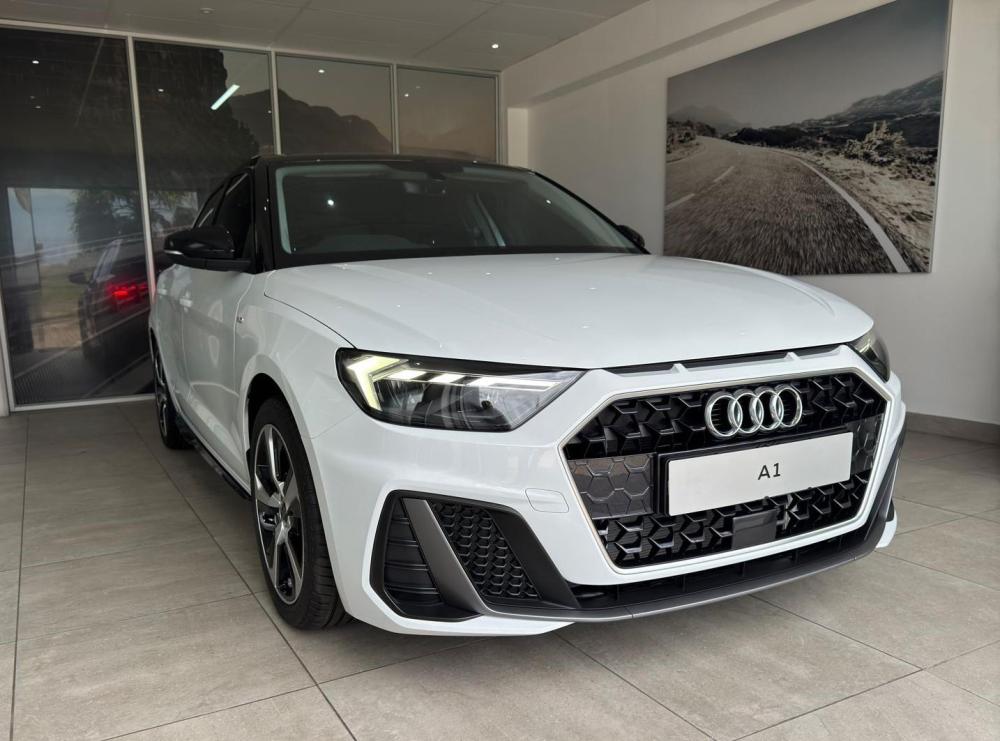 Audi A1 Sportback 35TFSI S line, image 1