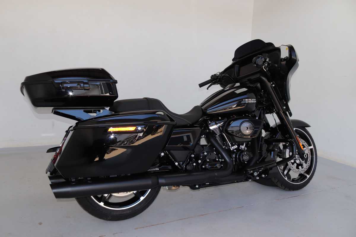 HARLEY DAVIDSON STREET GLIDE, image 2