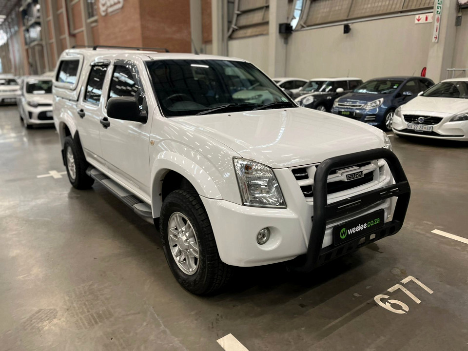 Isuzu KB 240 double cab LE KB72, image 1