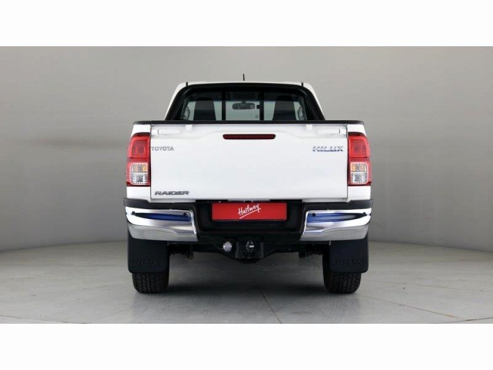 TOYOTA HILUX 2.4 GD-6 RB RAIDER P/U S/C, image 2