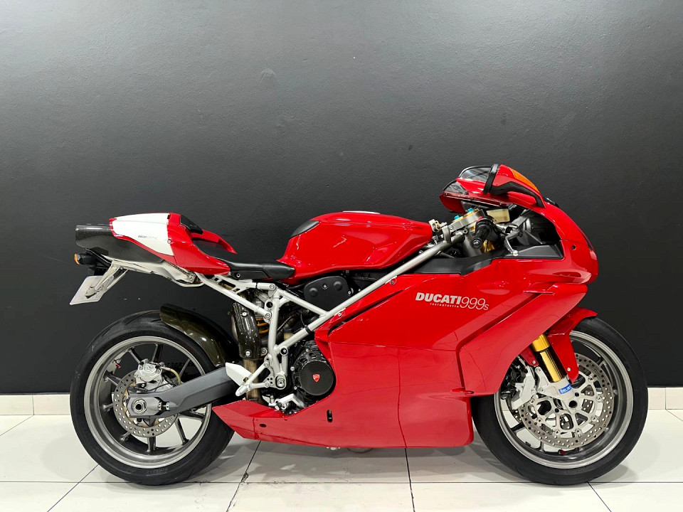 DUCATI S, image 2