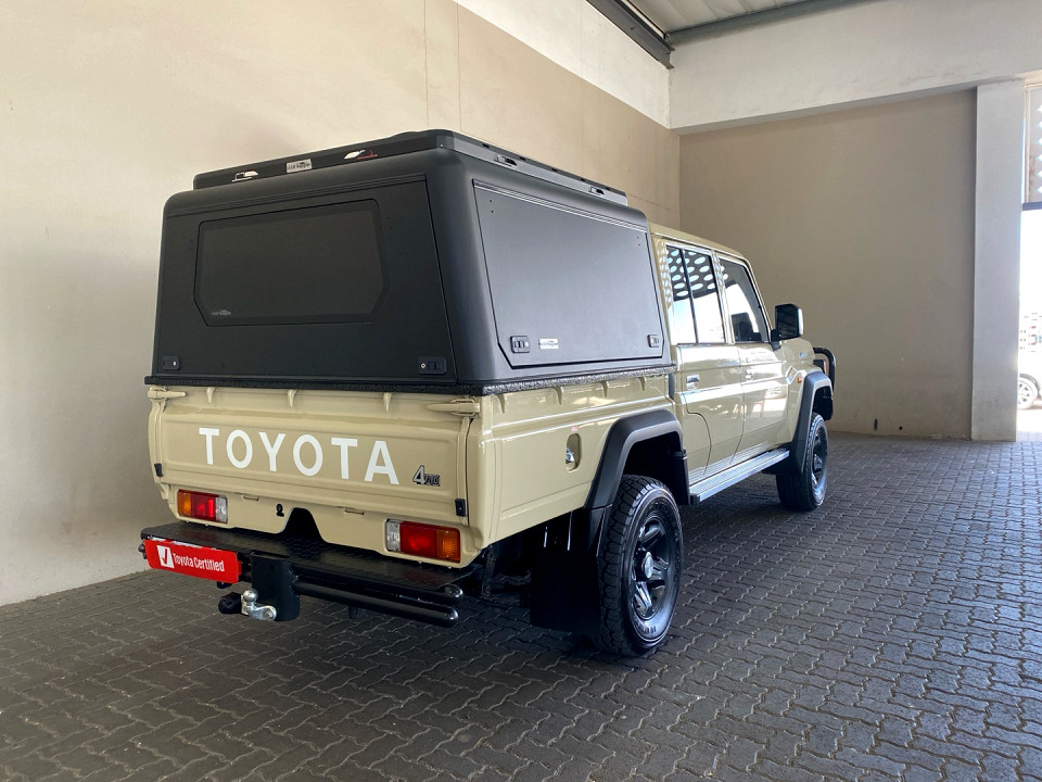 TOYOTA LAND CRUISER 79 2.8 GD-6 P/U D/C A/T, image 2