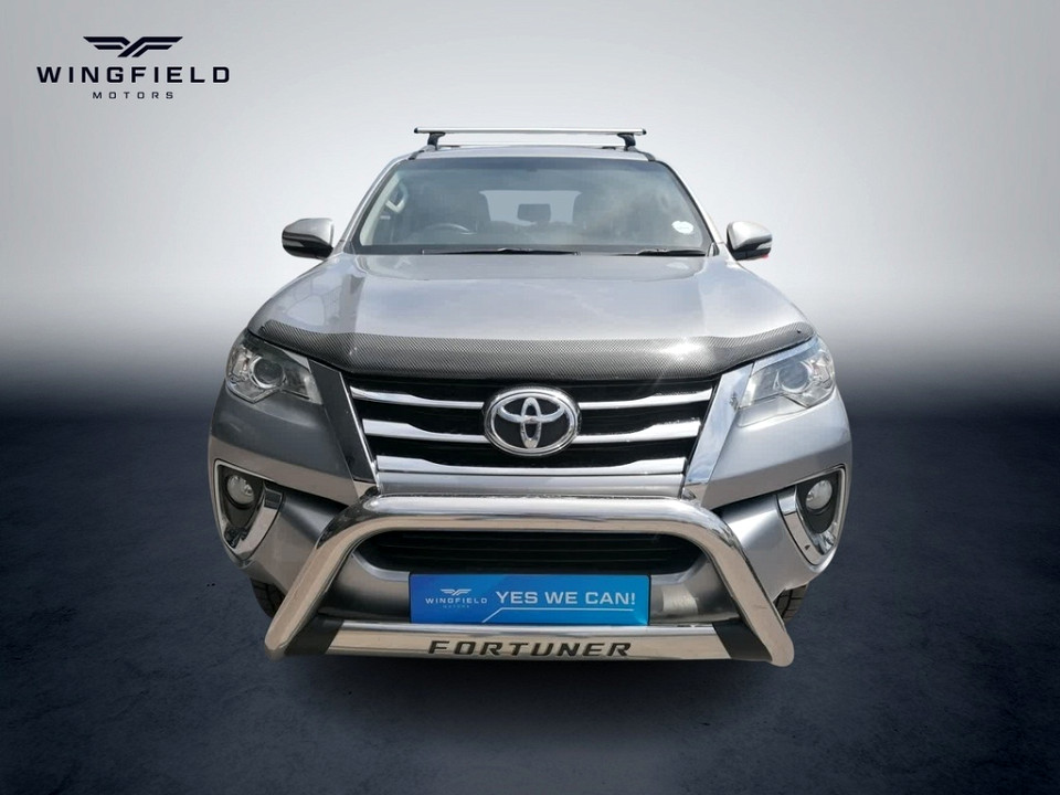 TOYOTA FORTUNER 2.4GD-6 R/B, image 2