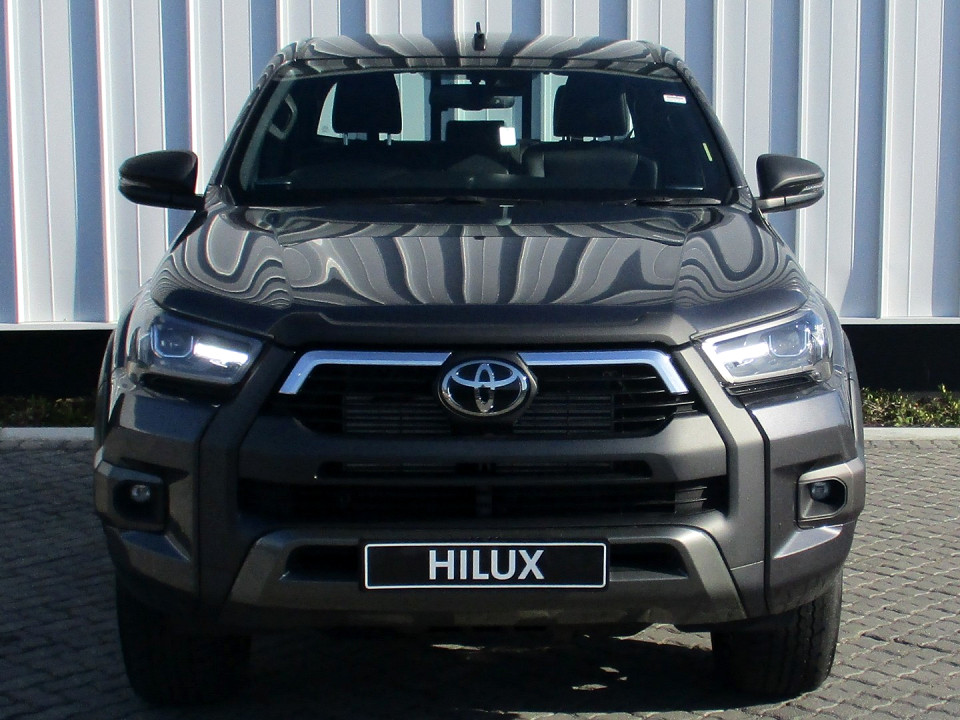 Toyota Hilux Double Cab 2.8GD6 4X4 Legend AT, image 2