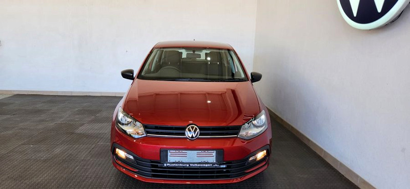 VOLKSWAGEN POLO VIVO 1.4 (5DR), image 2