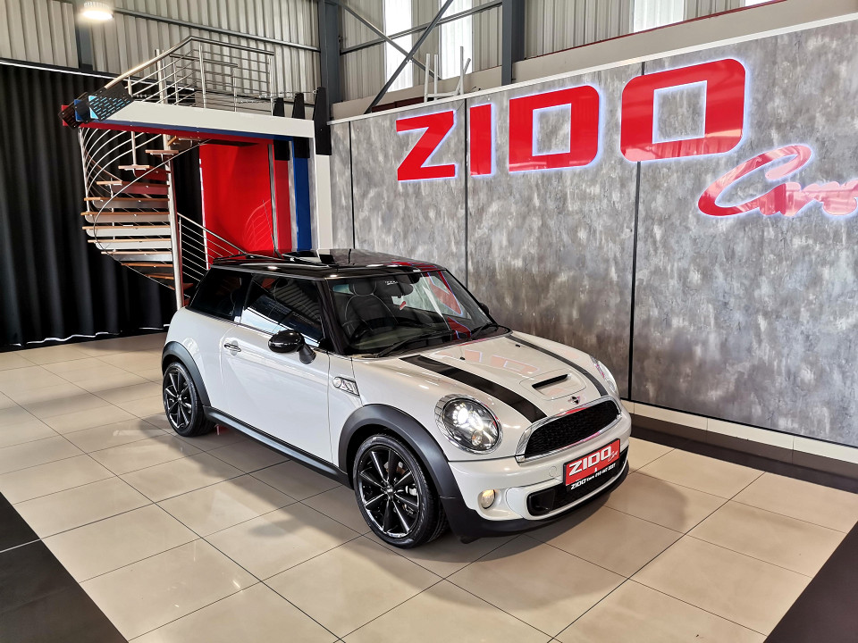 MINI Cooper S, image 1