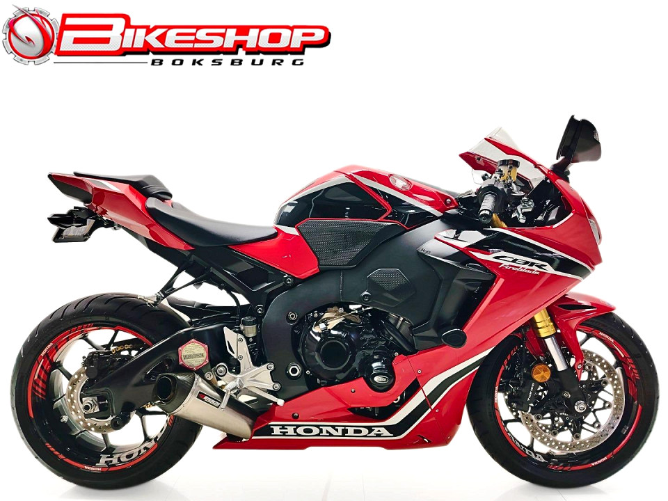 HONDA 1000 RR, image 1