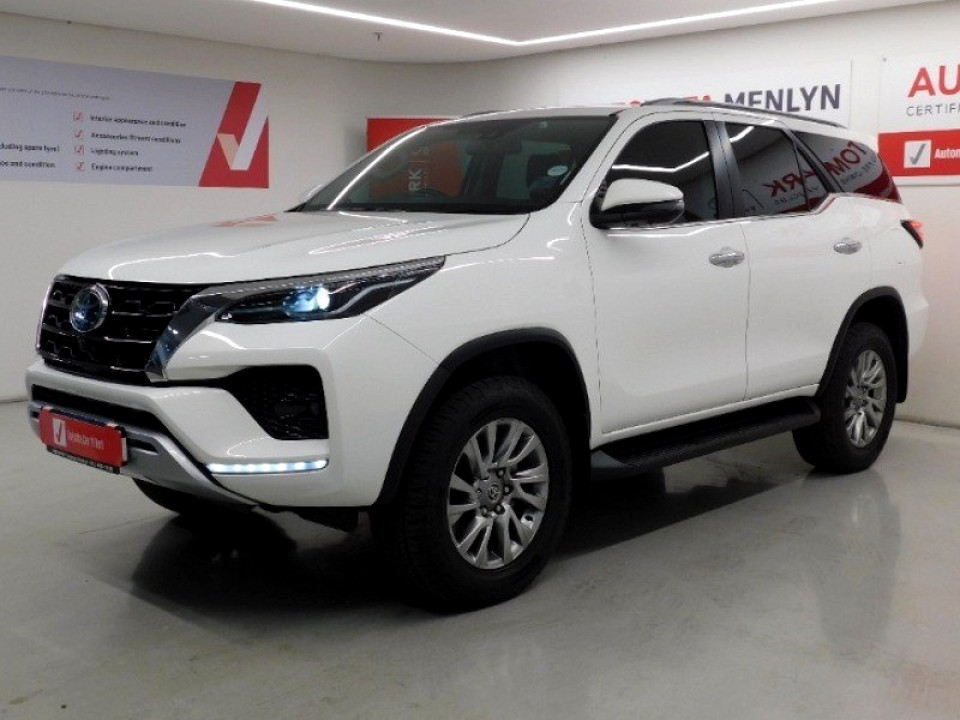 Toyota Fortuner 2.8GD-6 VX A/T, image 1