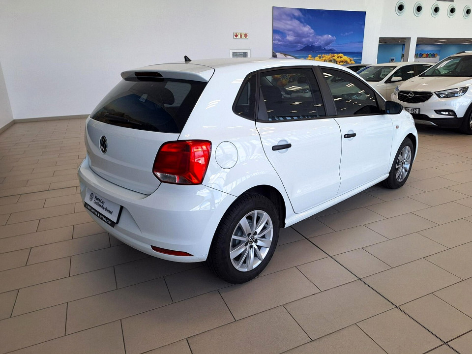 VOLKSWAGEN POLO VIVO 1.4 TRENDLINE (5DR), image 2