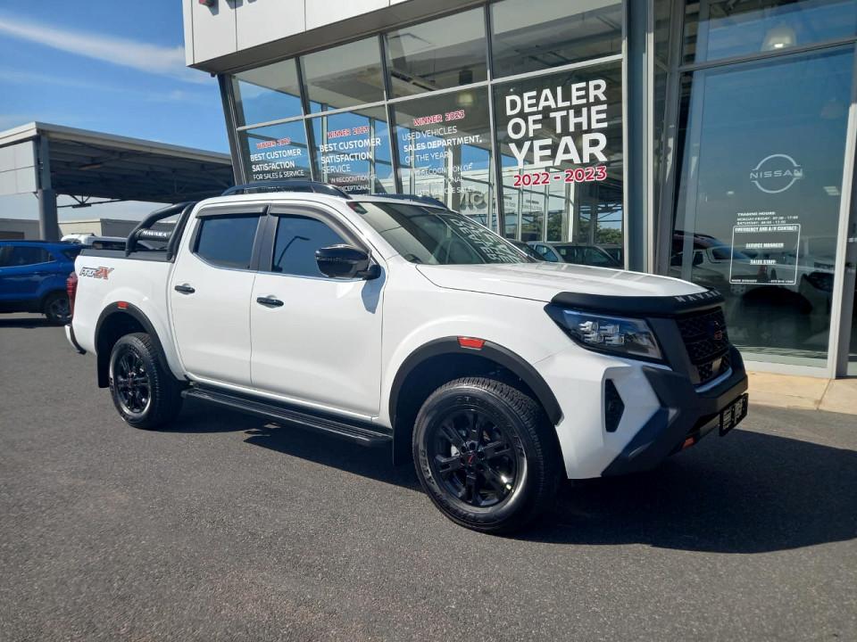 NISSAN NAVARA 2.5DDTi PRO-2X A/T D/C P/U, image 1