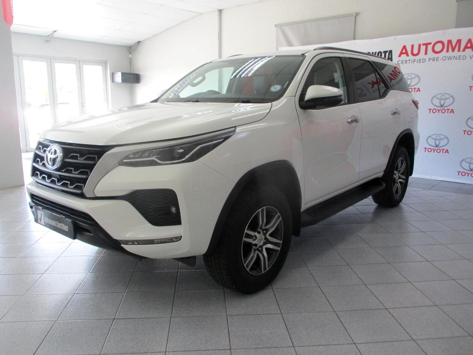 Toyota Fortuner 2.4GD-6 R/B A/T, image 1