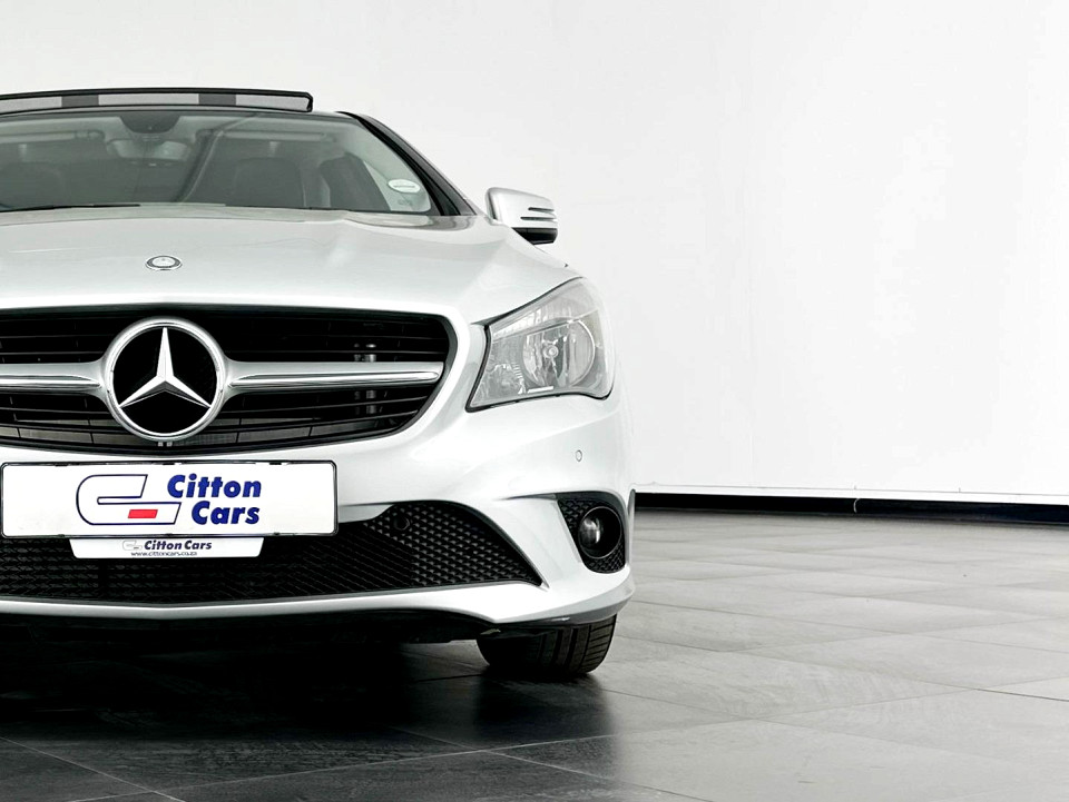 MERCEDES-BENZ CLA200 A/T, image 2