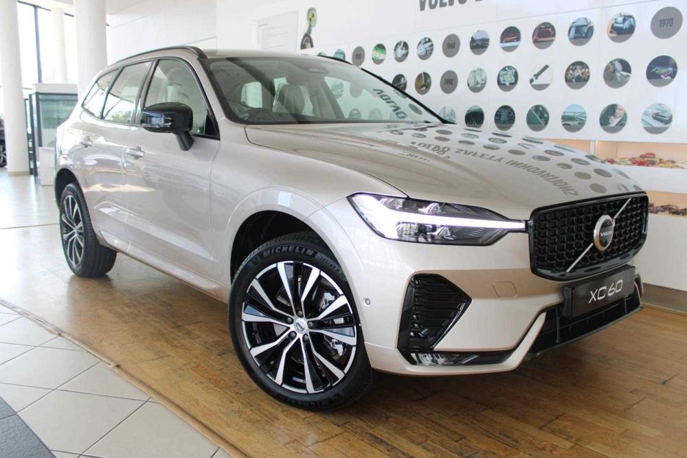 Volvo XC60 B5 Plus Dark Geartronic AWD, image 1