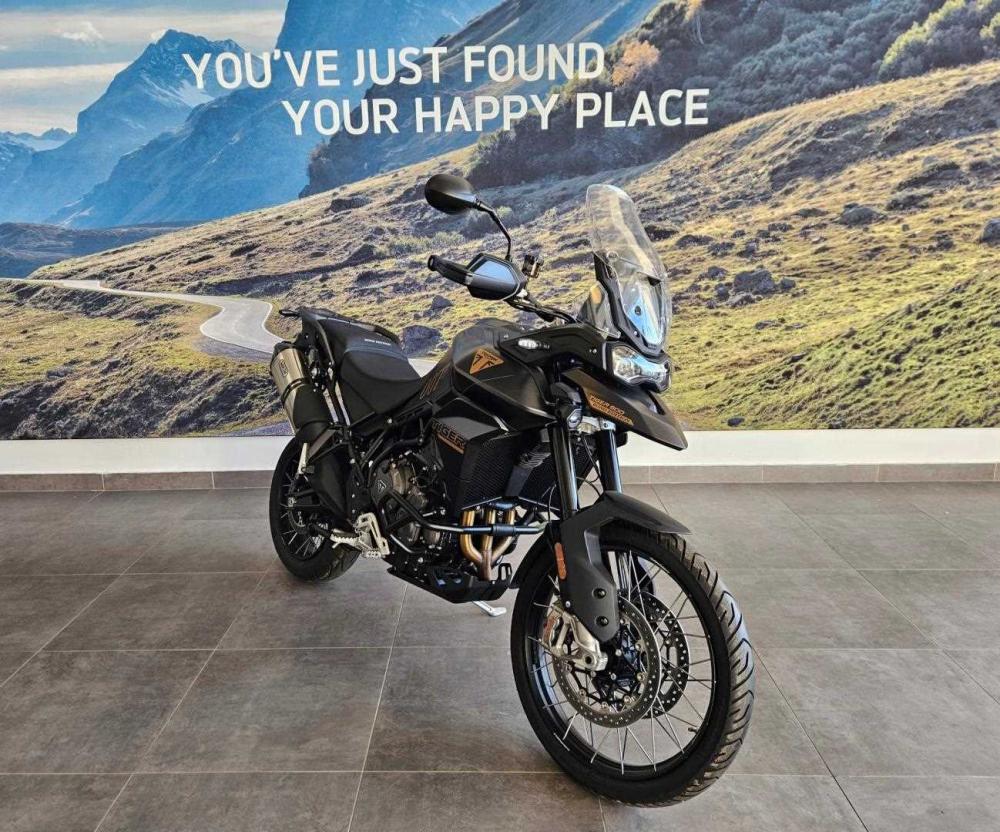 TRIUMPH TIGER 900 BOND EDITION, image 2