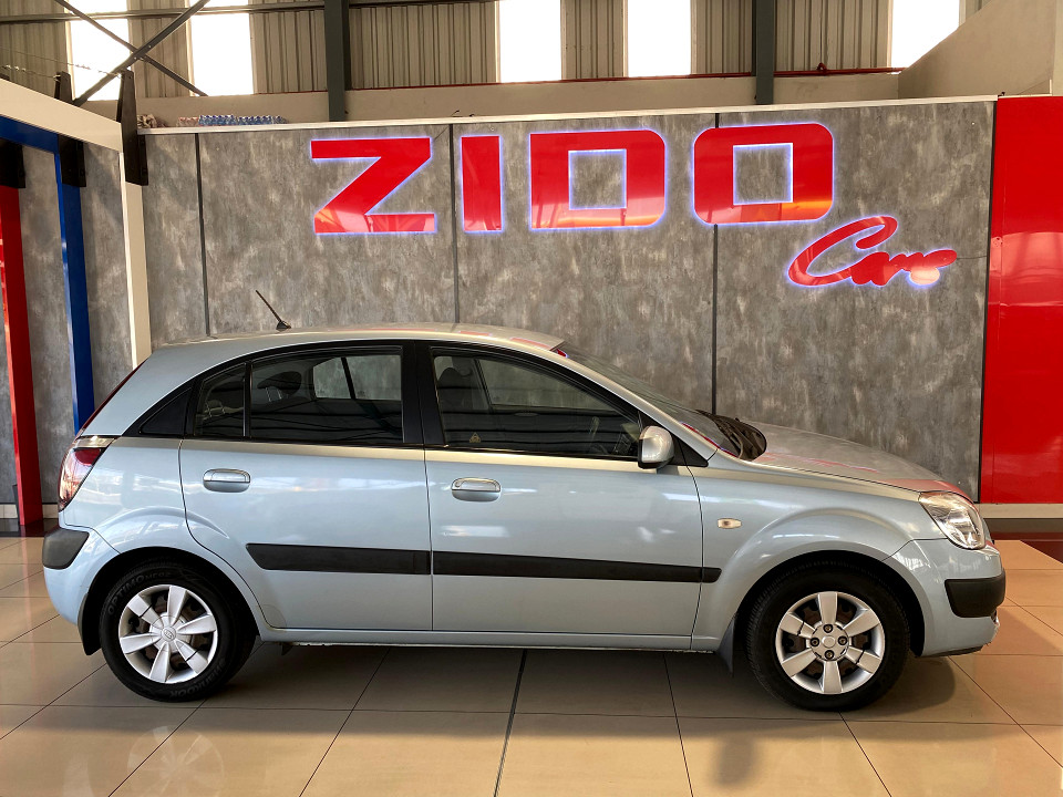 KIA RIO 1.4 HIGH 5Dr, image 2