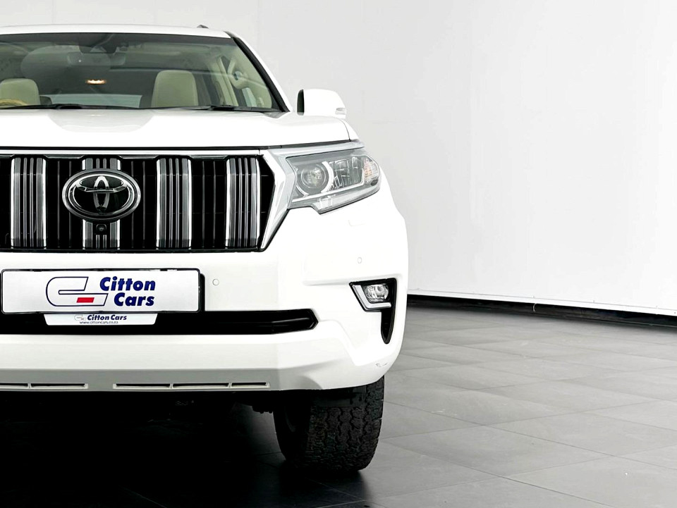 Toyota Land Cruiser Prado VX-L 4.0 V6 A/T, image 2