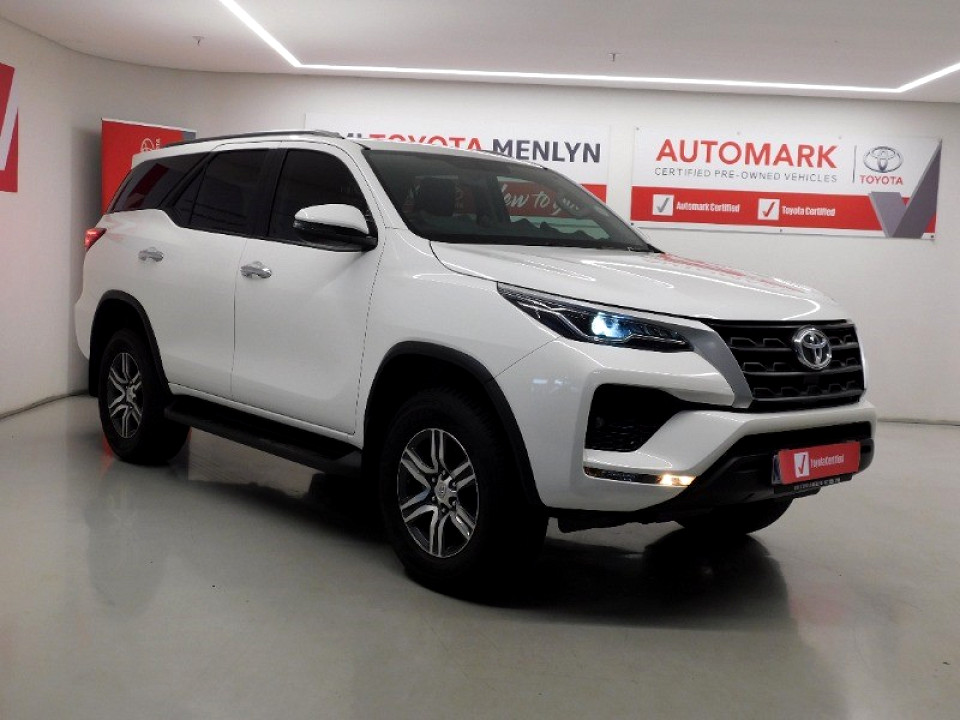 TOYOTA FORTUNER 2.4GD-6 4X4 A/T, image 2