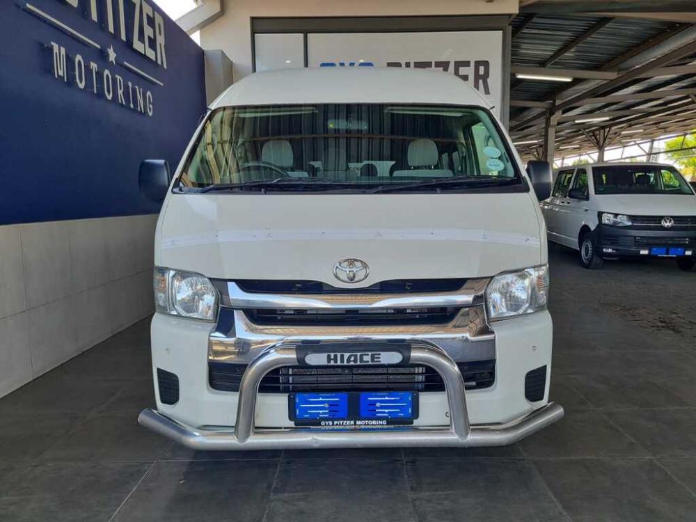 Toyota Quantum Hiace 2.5 D-4D 14 Seat, image 2