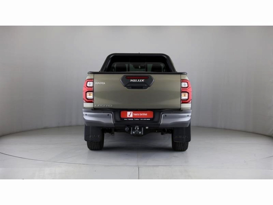 TOYOTA HILUX 2.8 GD-6 RB LEGEND A/T P/U E/CAB, image 2