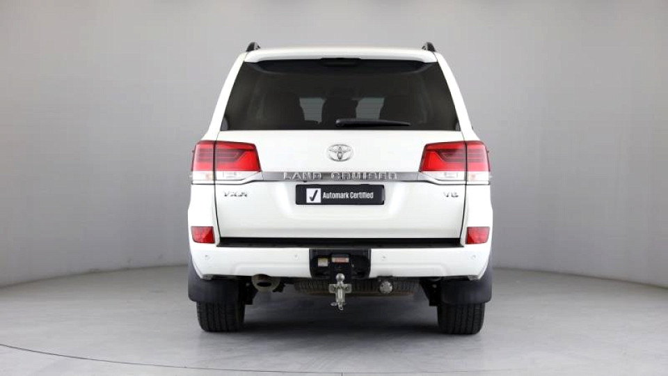 Toyota Land Cruiser 200 4.5D-4D V8 VX-R, image 2