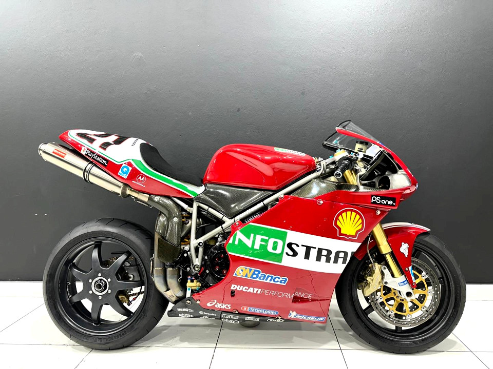 DUCATI No. 8 Troy Bayliss Edition, image 2