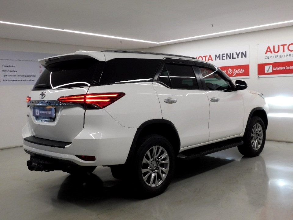 TOYOTA FORTUNER 2.8GD-6 R/B A/T, image 2