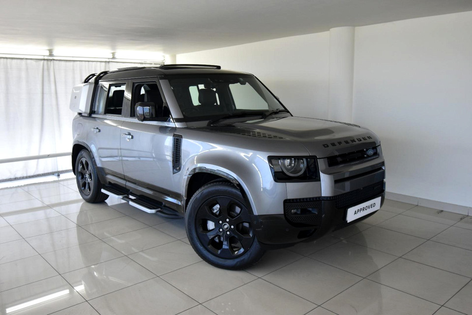 LAND ROVER DEFENDER 110 D300 HSE X-DYNAMIC, image 1