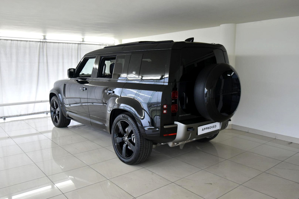 LAND ROVER DEFENDER 110 D300 HSE X-DYNAMIC, image 2