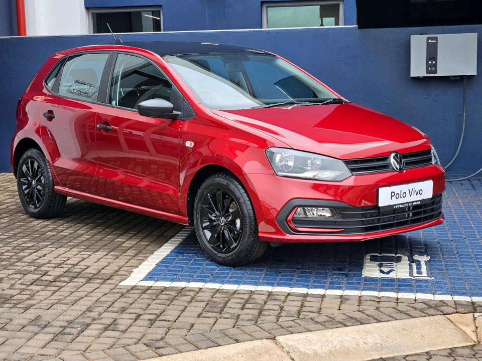 VOLKSWAGEN POLO VIVO 1.4 (5DR), image 1