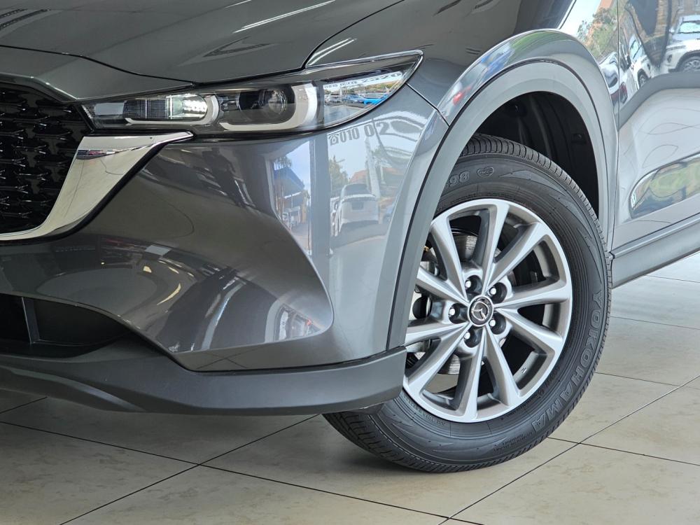 Mazda CX-5 2.0 Dynamic Edition Auto FWD, image 2