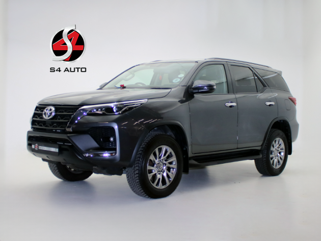 TOYOTA FORTUNER 2.8GD-6 R/B A/T, image 2