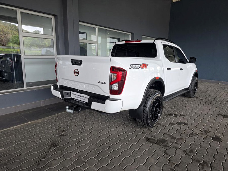 NISSAN NAVARA 2.5DDTi PRO-4X 4X4 A/T D/C P/U, image 2