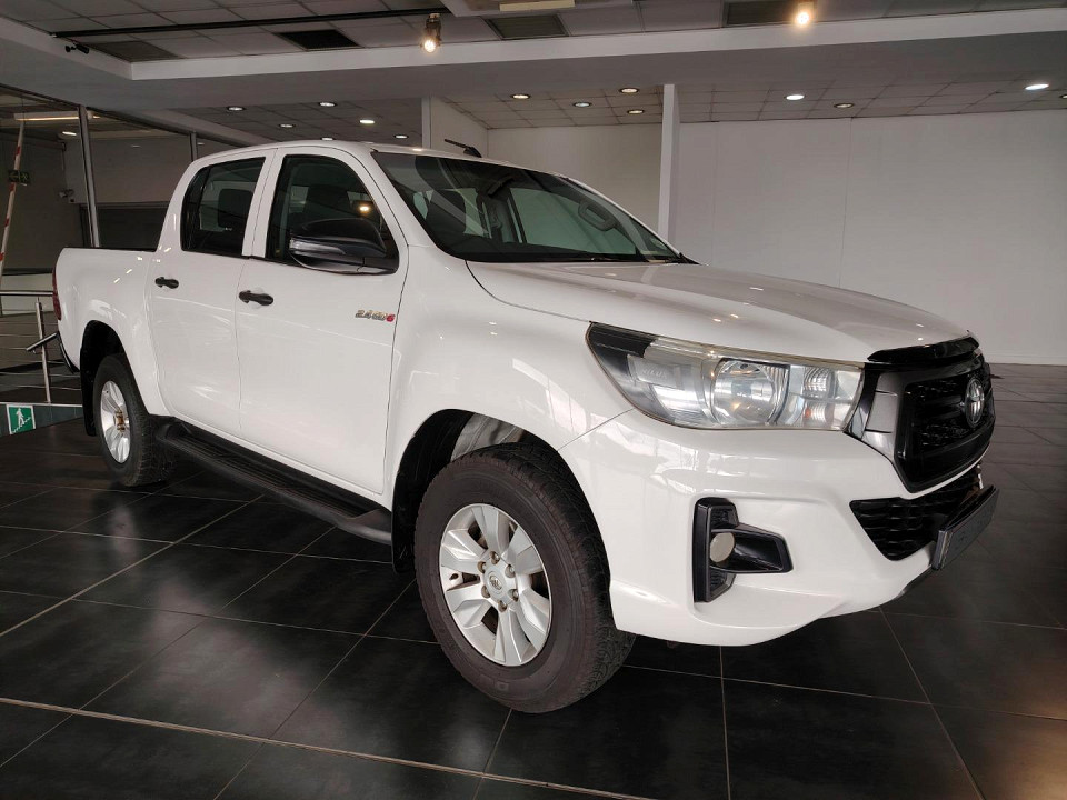 Toyota Hilux 2.4GD-6 double cab 4x4 SRX auto, image 1