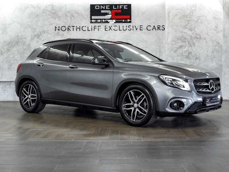 MERCEDES-BENZ GLA 200 A/T, image 1