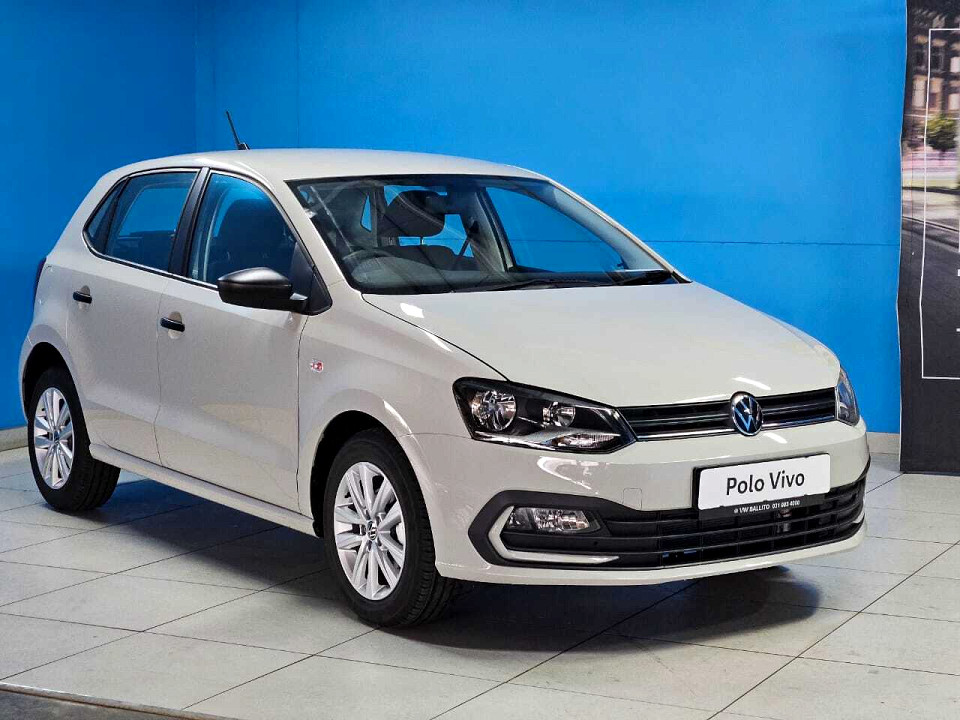 VOLKSWAGEN POLO VIVO 1.4 (5DR), image 1