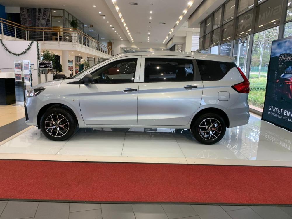 Suzuki Ertiga 1.5 GA, image 1