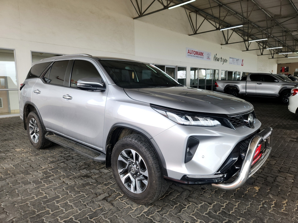 TOYOTA FORTUNER 2.8GD-6 VX A/T, image 1