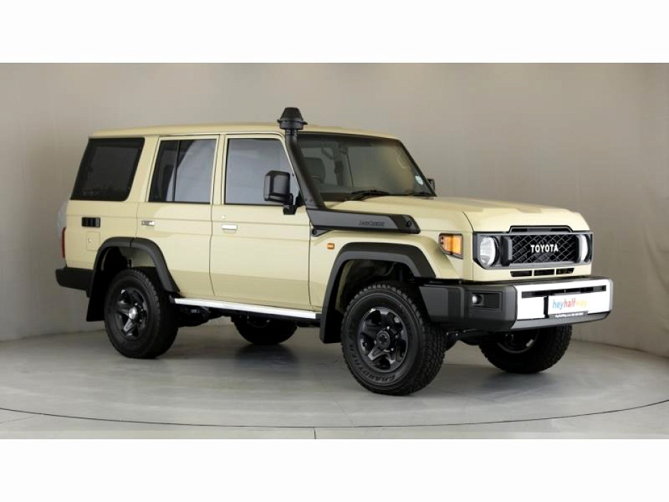 TOYOTA LANDCRUISER 76 4.5D V8 S/W, image 1