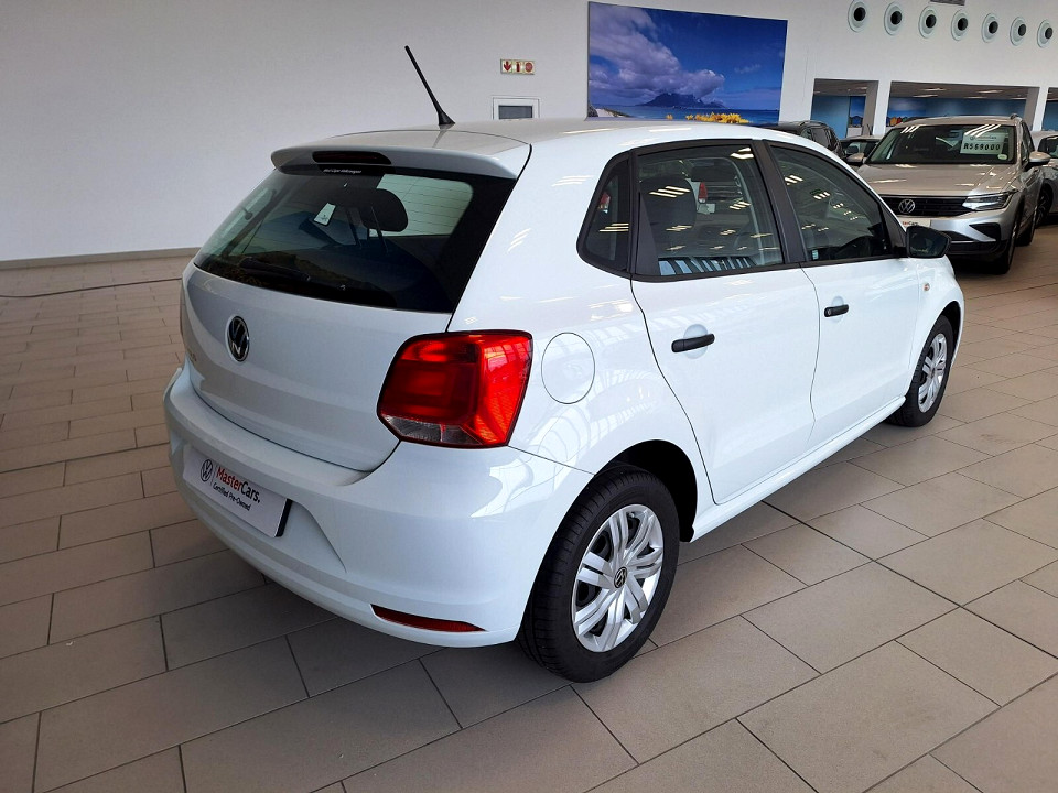 VOLKSWAGEN POLO VIVO 1.4 TRENDLINE (5DR), image 2