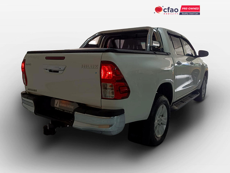 Toyota Hilux 2.8GD-6 double cab Raider auto, image 2