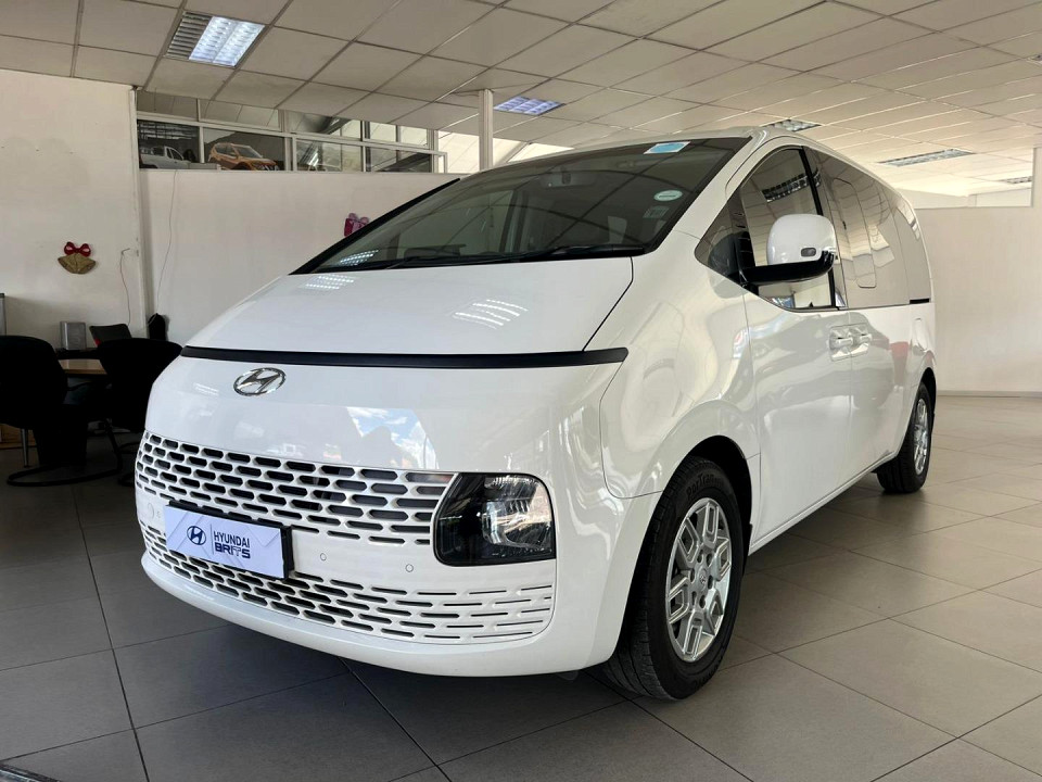 HYUNDAI STARIA 2.2D EXECUTIVE A/T , image 1