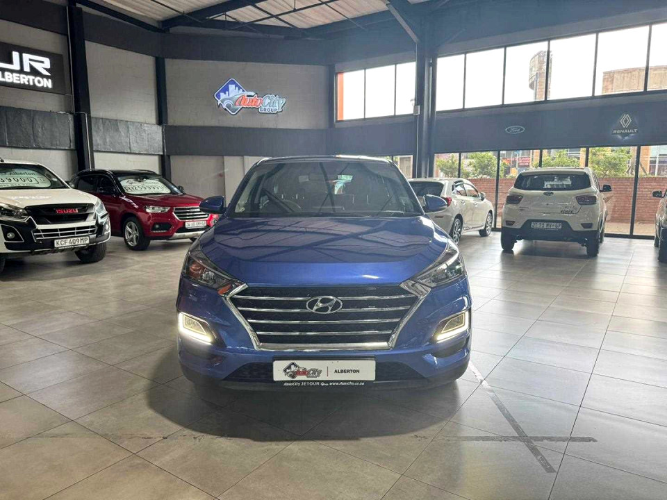 HYUNDAI TUCSON 2.0 PREMIUM A/T, image 2