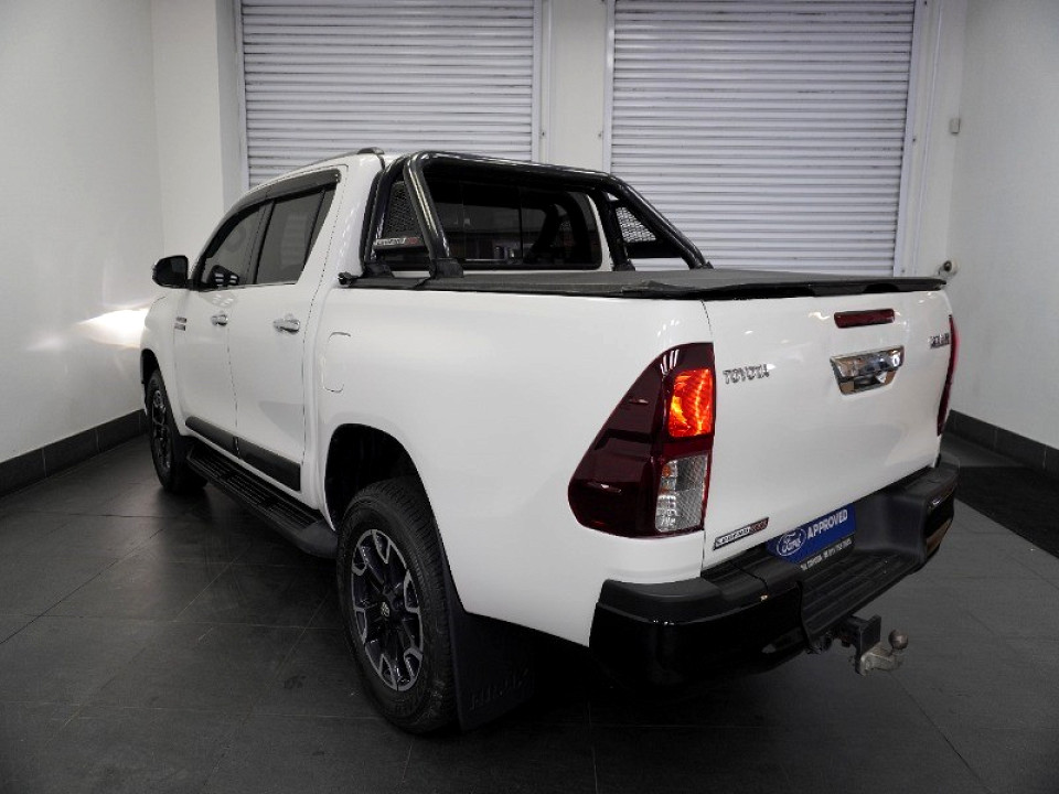 TOYOTA HILUX 2.8 GD-6 RB LEGEND A/T P/U D/C, image 2