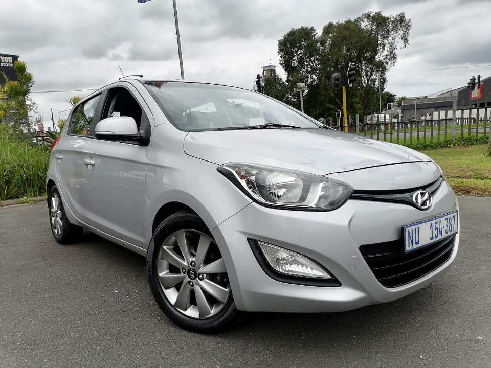 HYUNDAI i20 1.4 GLIDE, image 1