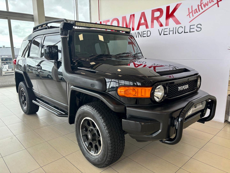 TOYOTA L/CRUISER FJ 4.0 V6 CRUISER, image 1